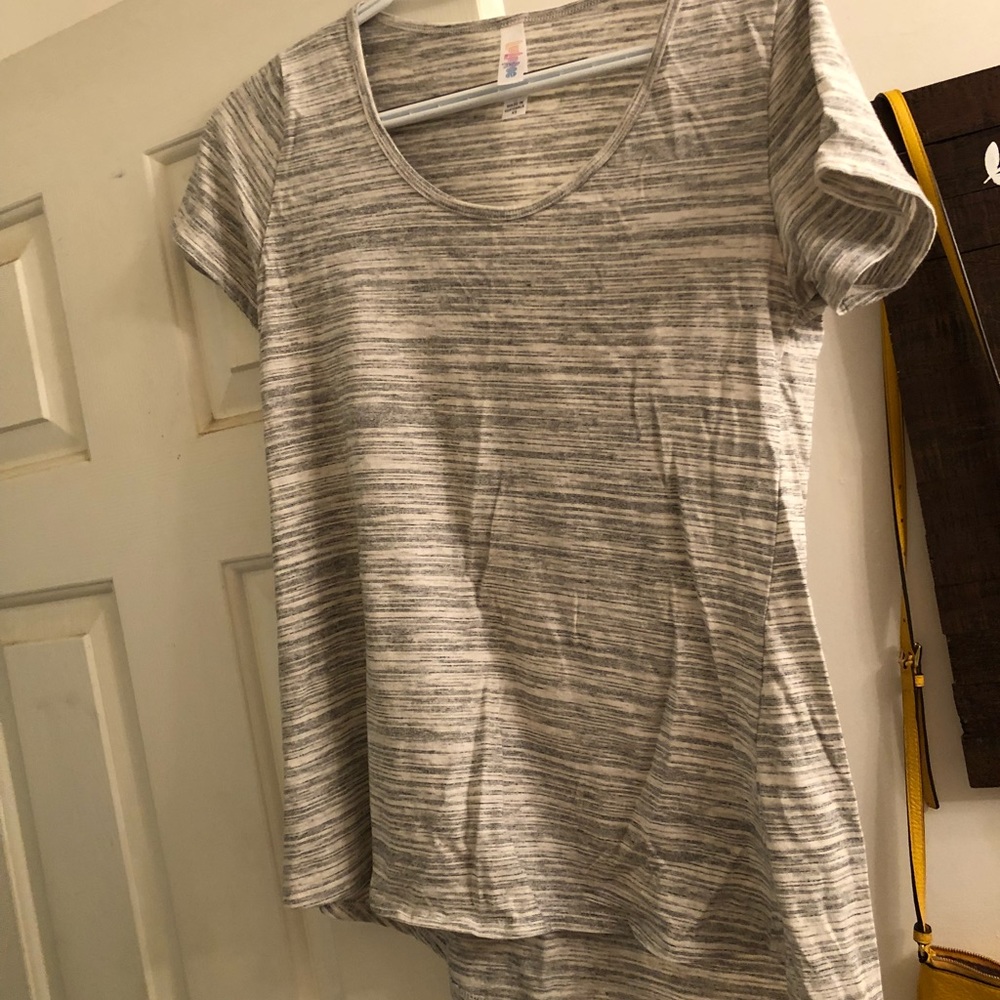 Lularoe Classic Tee